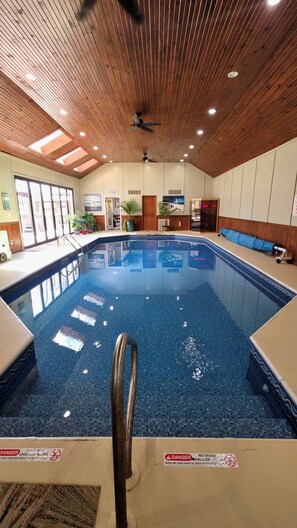 Indoor pool, a heated pool - 5BR Pool Retreat — Little 500 Weekend Available (Bloomington)