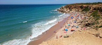 Apartamento a 100 metros del paseo marítimo y playa. Vistas increíbles azotea.