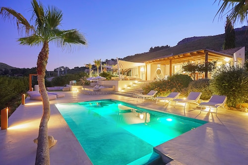 HEATED POOL - LAST MINUTE FEBRUARY/MARCH - WWW.BAGLIORIDISICILIA.COM