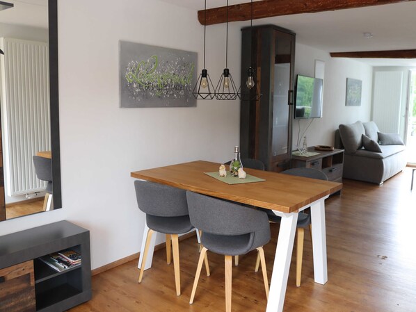 Imagen sin descripción, 1 de 30, botón