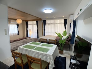 2 bedrooms, free WiFi