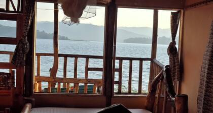 Gahiza Island Retreat