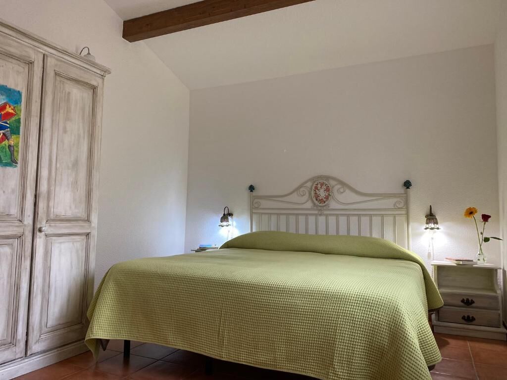 Memory-foam beds, cots/infant beds, free rollaway beds, free WiFi