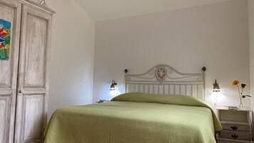 Memory-foam beds, cots/infant beds, free rollaway beds, free WiFi