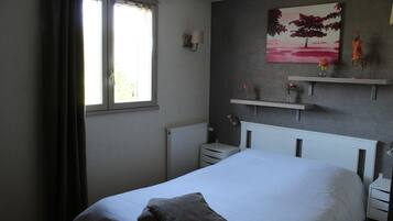 4 chambres, fer et planche Ă repasser, lit parapluie, Wi-Fi gratuit