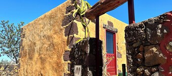 Rural home for 4 guests, art gallery inspired