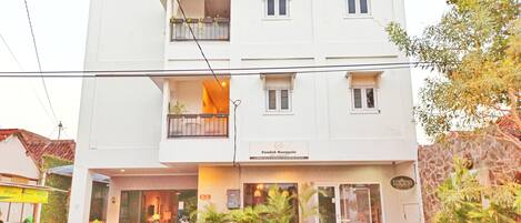 Majoituspaikan julkisivu