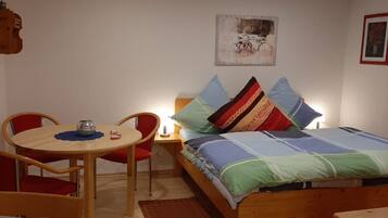 1 camera, Wi-Fi, lenzuola