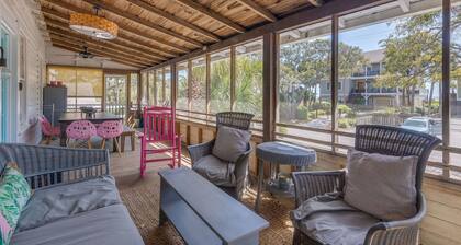 Stay @ The Sassy Shack