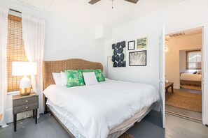 4 habitaciones, tabla de planchar con plancha, internet y ropa de cama 