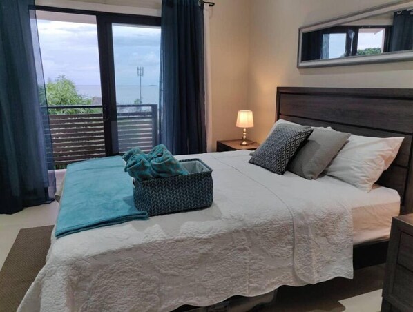 1 chambre, fer et planche à repasser, Wi-Fi, literie fournie