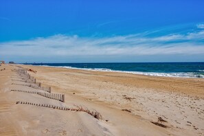 Beach nearby - 300 - Ocean-Side South Nags Head Rental 3rd Home from Ocean! (Nags Head)