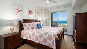 3 makuuhuonetta, työpöytä, silitysrauta/-lauta, ilmainen Wi-Fi