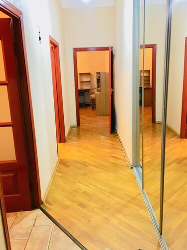 Gemütliches Haus in der Nähe des Botanischen Gartens und des Bahnhofs