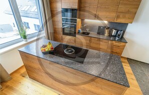 Fridge, oven, stovetop, dishwasher - schoene Ferienwohnung Mariapf. (Mariapfarr)