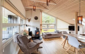 Fernseher, Kamin