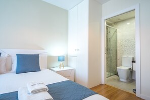 1 Schlafzimmer, hochwertige Bettwaren, Tempur-Pedic-Betten