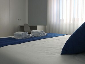 Double Room, Ensuite, Mountain View - Villa Tavares Guest Houses (Arouca)