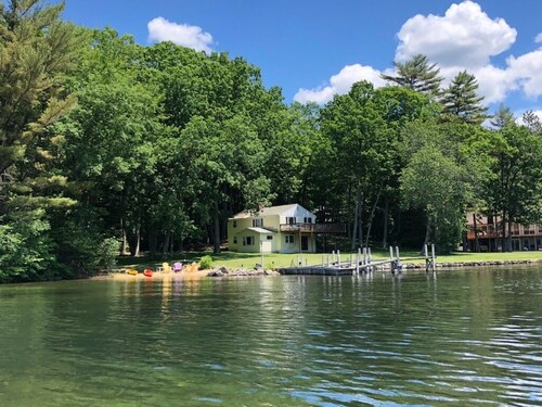 On Lake Winnipesaukee!,Year round house, private beach and great yard