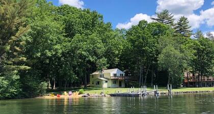 On Lake Winnipesaukee!,Year round house, private beach and great yard