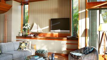 52 inci televisyen plasma dengan saluran TV premium, TV, pemain DVD