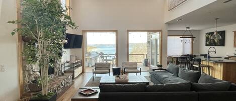 TV, fireplace, DVD player, stereo