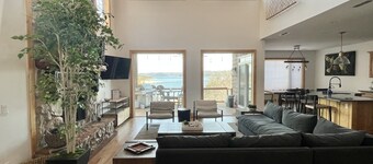 MAISON CAMP ROBERT'S LAKEFRONT - SPACIEUSES 7 CHAMBRES ET 4 BAINS