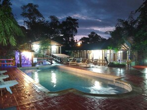 Pool - Palo Rosa Lodge (Puerto Iguazú)