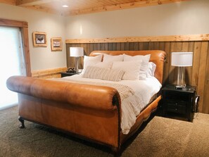 5 bedrooms, in-room safe, iron/ironing board, free WiFi