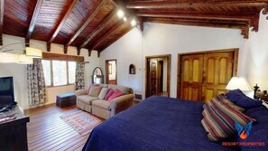 4 bedrooms, iron/ironing board, WiFi, bed sheets - Close to Country Club | Fireplace | Single Level | Happy Pines (Angel Fire)