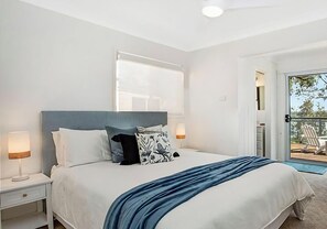 4 bedrooms, iron/ironing board, travel cot, free WiFi