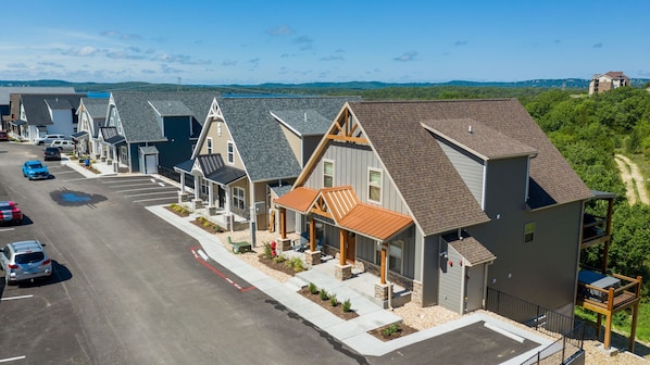 Hus - flera sovrum | Exteriör