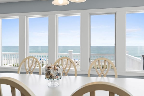 House, 4 Bedrooms | Dining