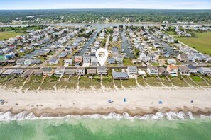House, 4 Bedrooms | Beach | On the beach - That's It 4 Bedroom Home by RedAwning (Supply)