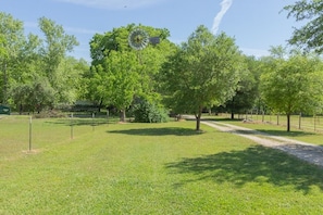 House, 1 Bedroom | Property grounds