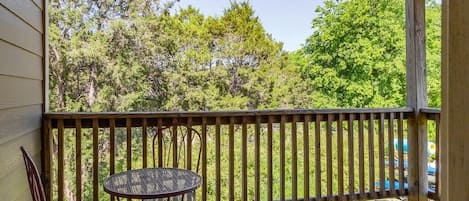 House, 4 Bedrooms | Property grounds