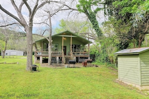 House, 3 Bedrooms | Exterior