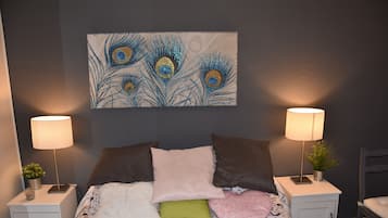 Standard Double Room | Individually furnished, soundproofing, iron/ironing board, free WiFi