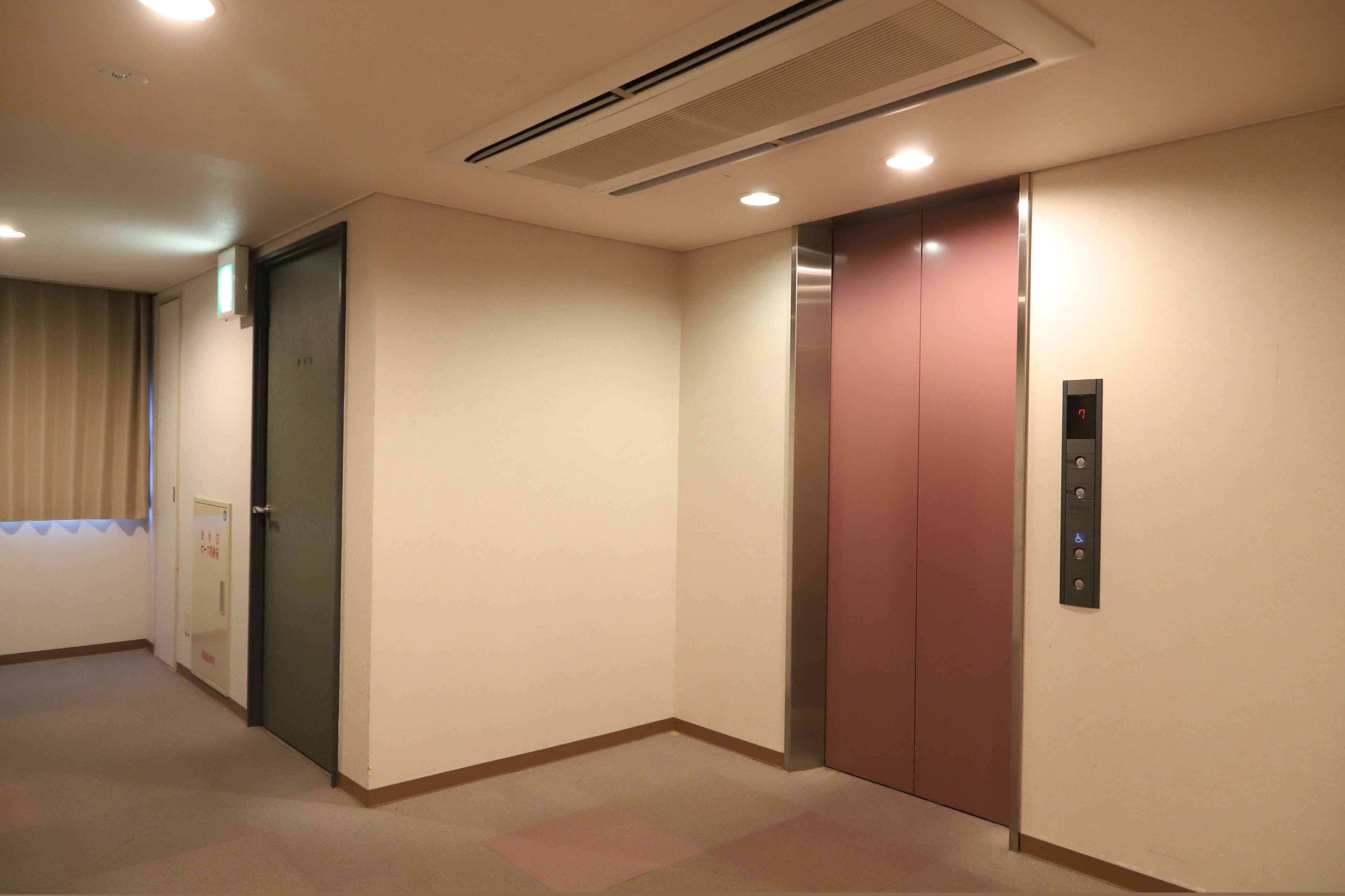 Elevator