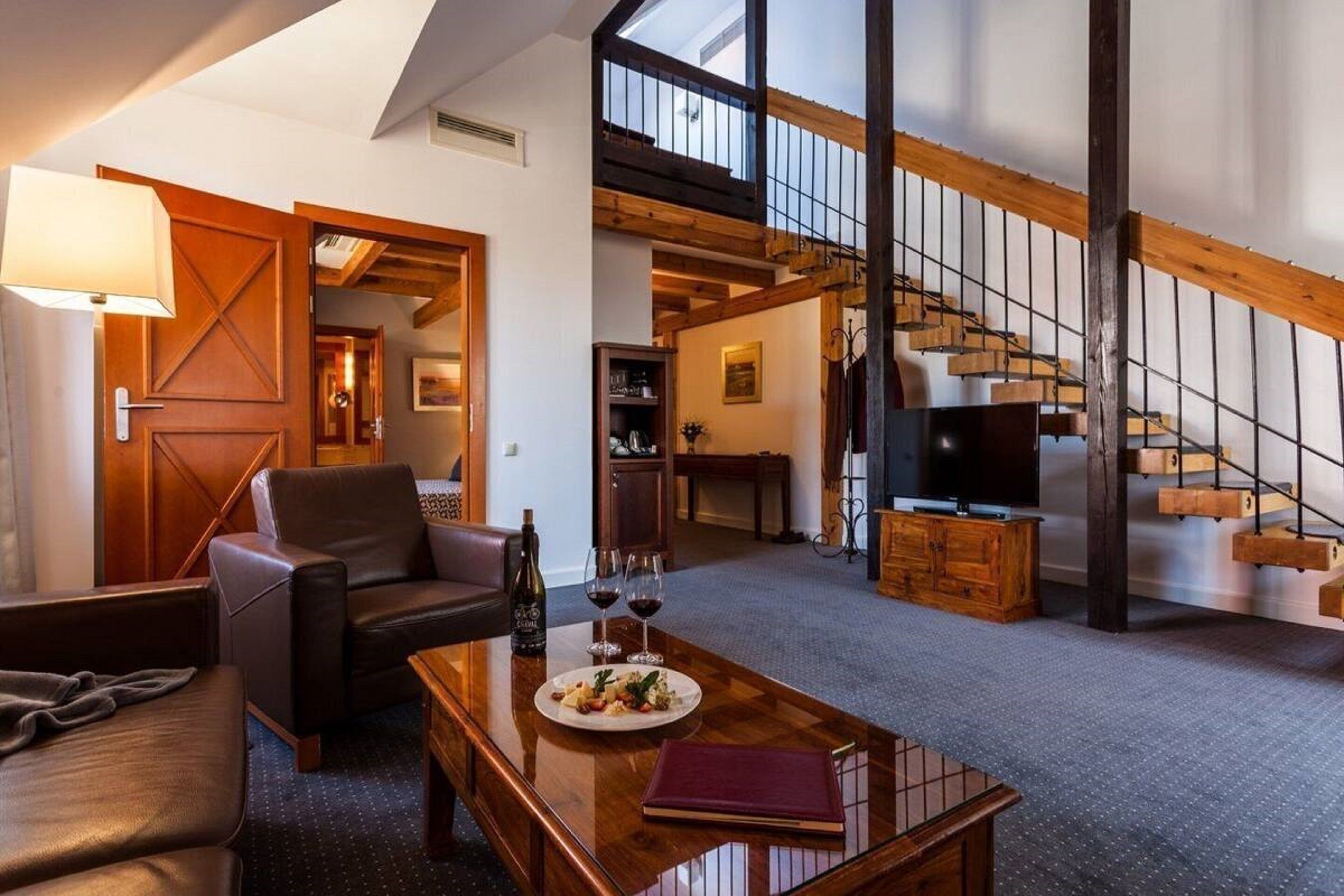 senior apartment | living area | flat-screen tv