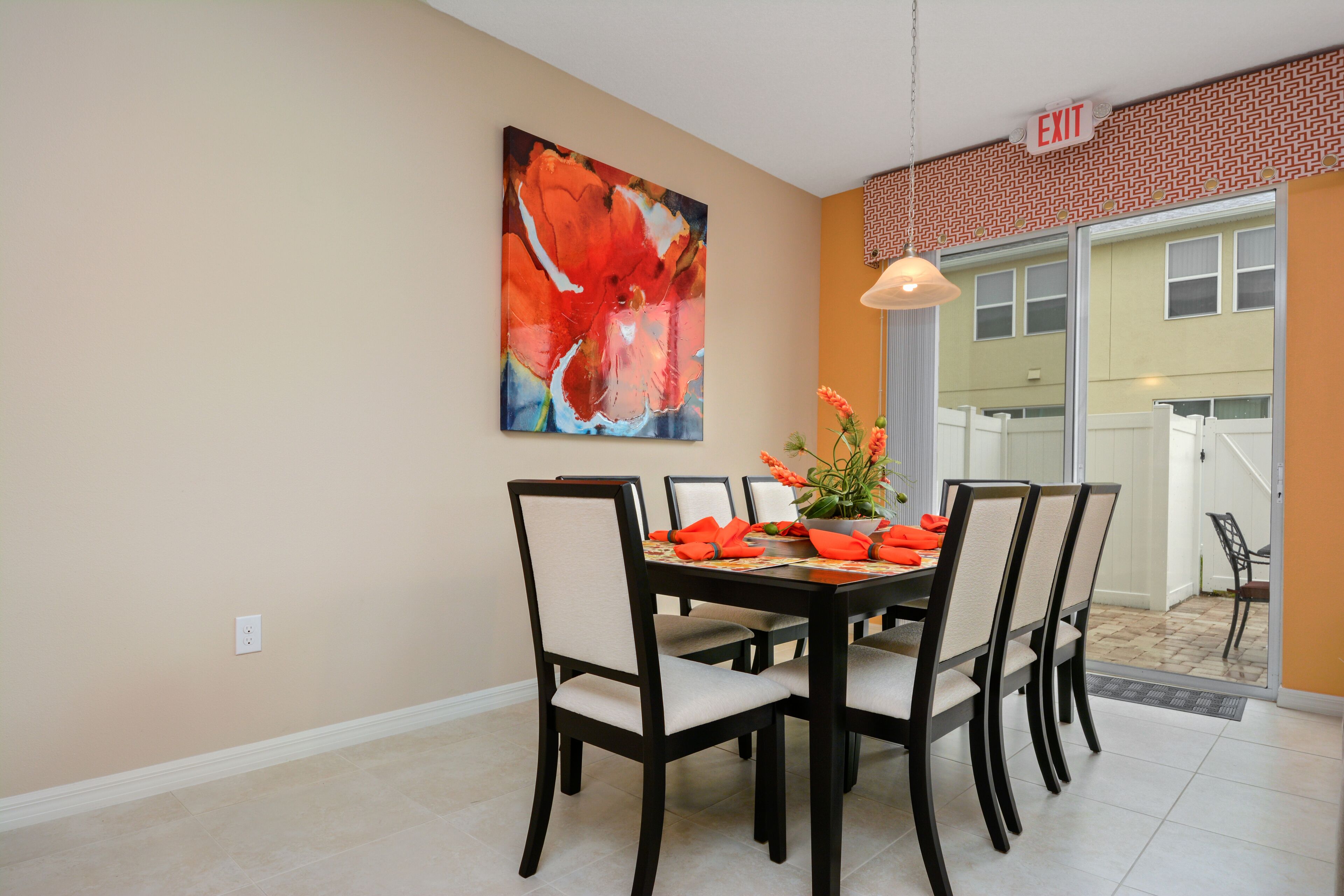 Townhome, 4 Bedrooms | In-room dining