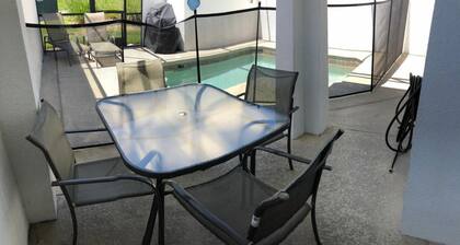 Family Friendly 5 Bedrooms Home Close to Disney 4849