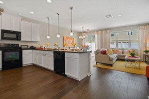 Townhome, 4 Bedrooms | Private kitchen - Stunning 4Bd Sleeps9 w Jacuzzi Close to Disney @ Compass Bay 5113 (Kissimmee)