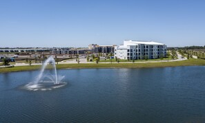 Lake - Gorgeous Two Bedroom Apt Close to Disney 306 4721 @Storey Lake Resort (Kissimmee)