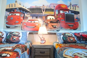 Townhouse, 5 kamar tidur | Kamar bertema anak-anak