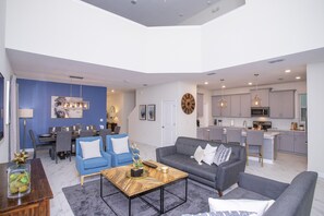 Hus, 5 soverom | Spiseområde på rommet