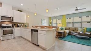 Townhouse, 4 kamar tidur | Dapur pribadi