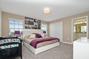 Townhome, 4 Bedrooms