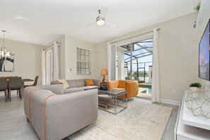 Townhome, 4 Bedrooms | Living area