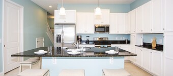 Marvelous 4 Bedroom w/ Pool @ Festival Resort 197